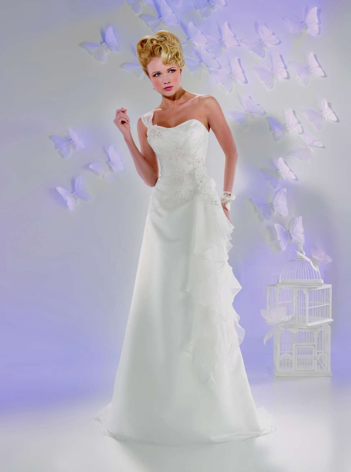 Brautkleid Christine Vollbild Brautkleid Christine Vollbild