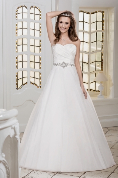 Hochzeitskleid Peggy 