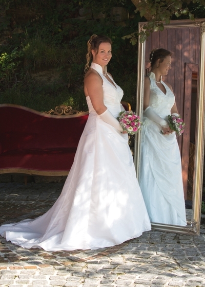 Hochzeitskleid Kayley 